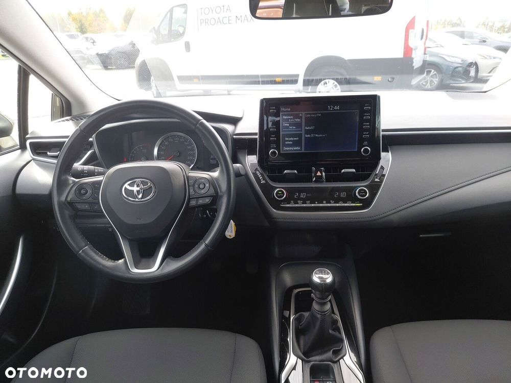 Toyota Corolla - 11
