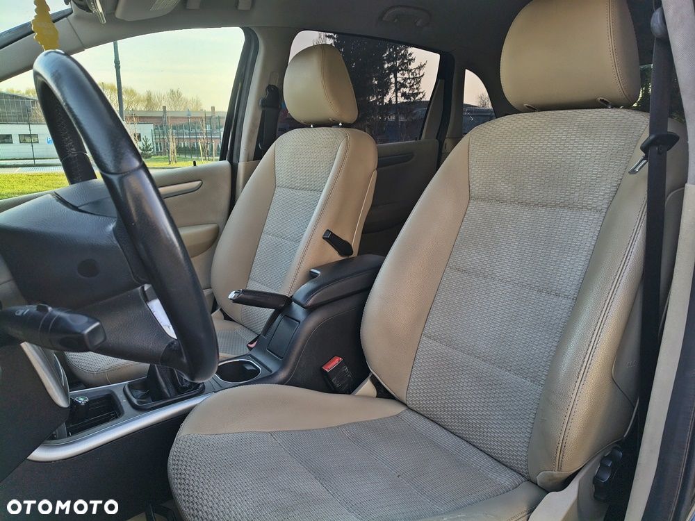 Mercedes-Benz Klasa B 180 CDI Special Edition - 18