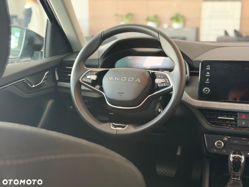 Skoda Kamiq 1.0 TSI Drive DSG - 12
