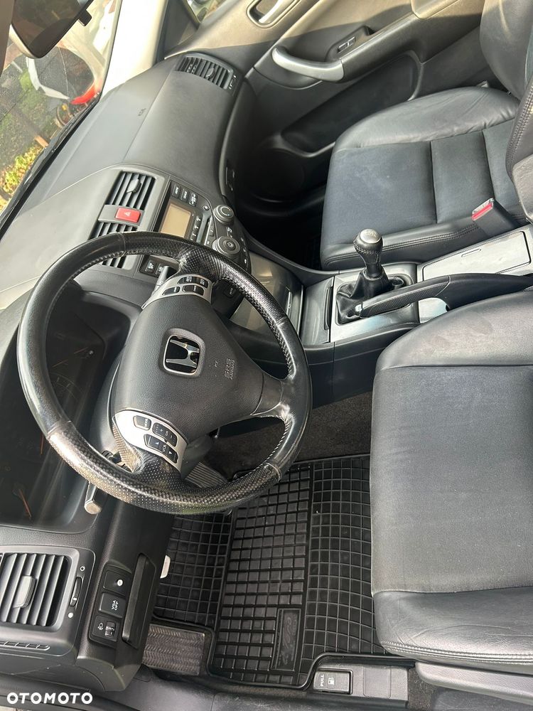 Honda Accord - 9