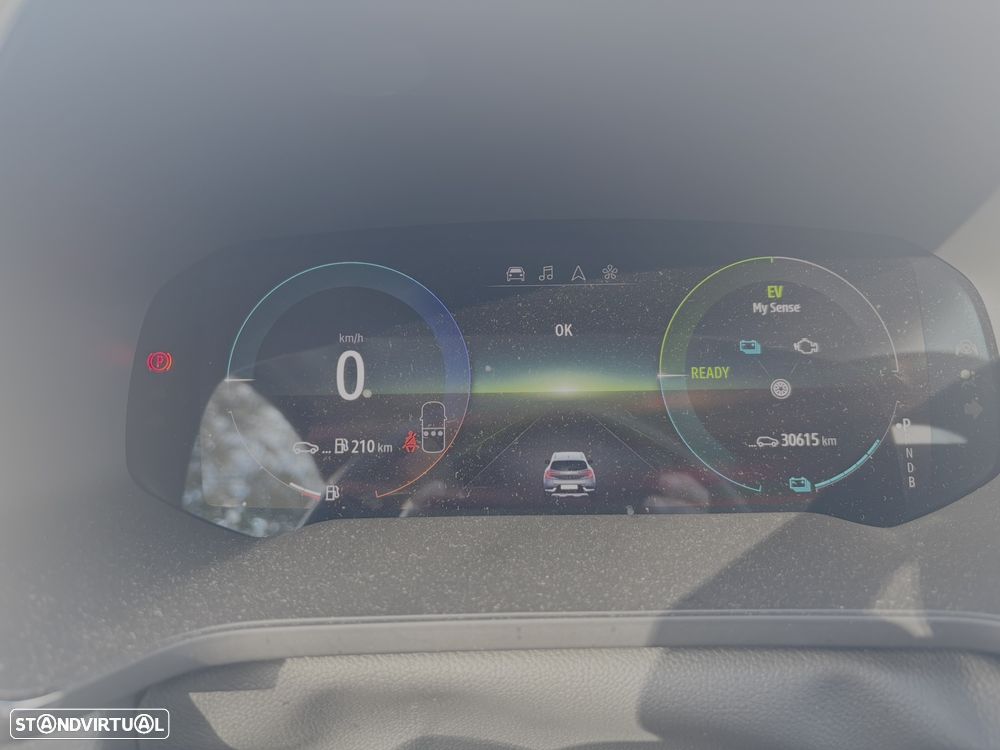 Renault Captur 1.6 E-Tech Full Hybrid Techno - 12