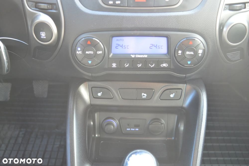 Hyundai ix35 1.6 GDI Premium 2WD - 19