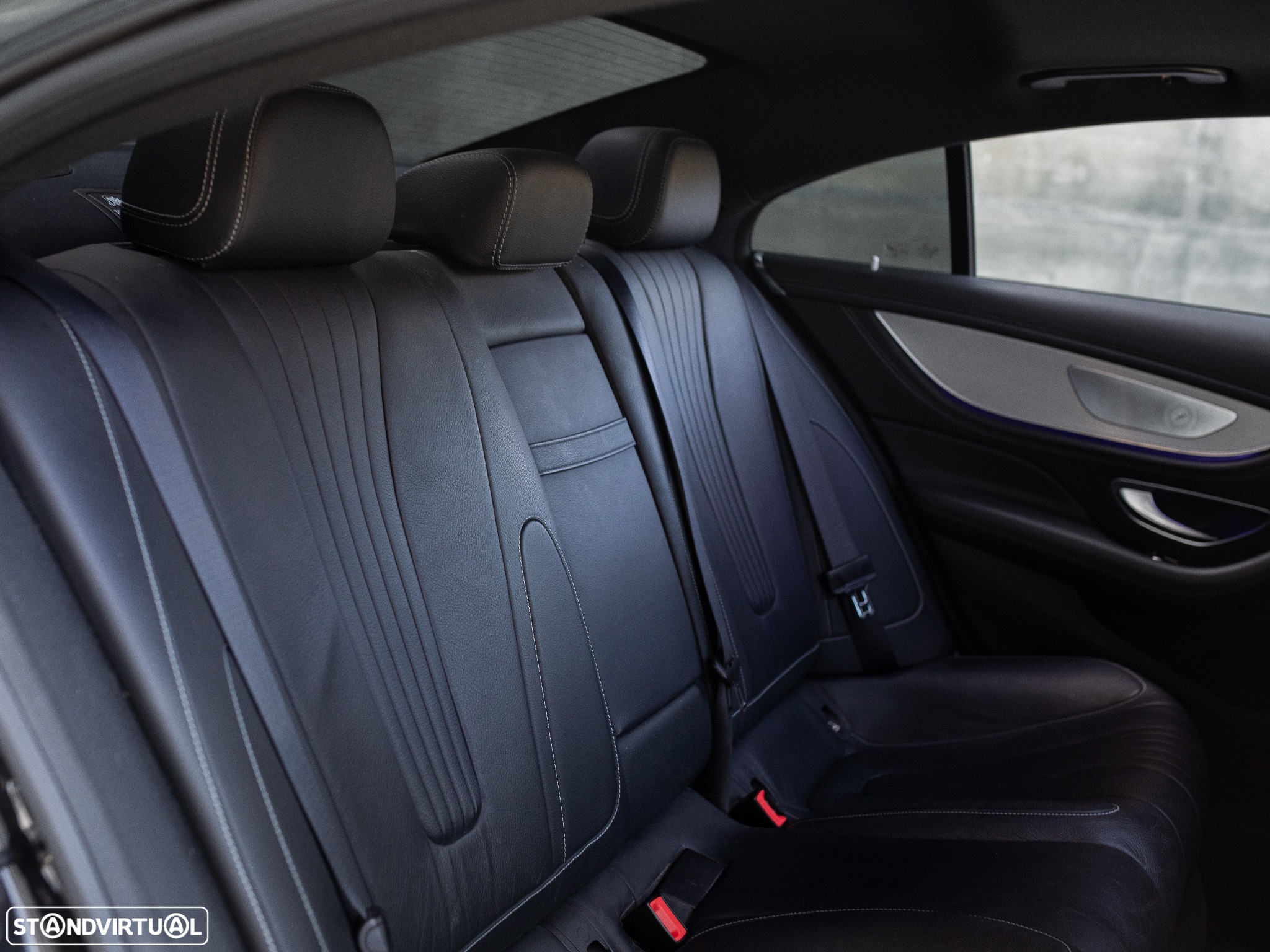 Mercedes-Benz CLS 300 d AMG Line - 23
