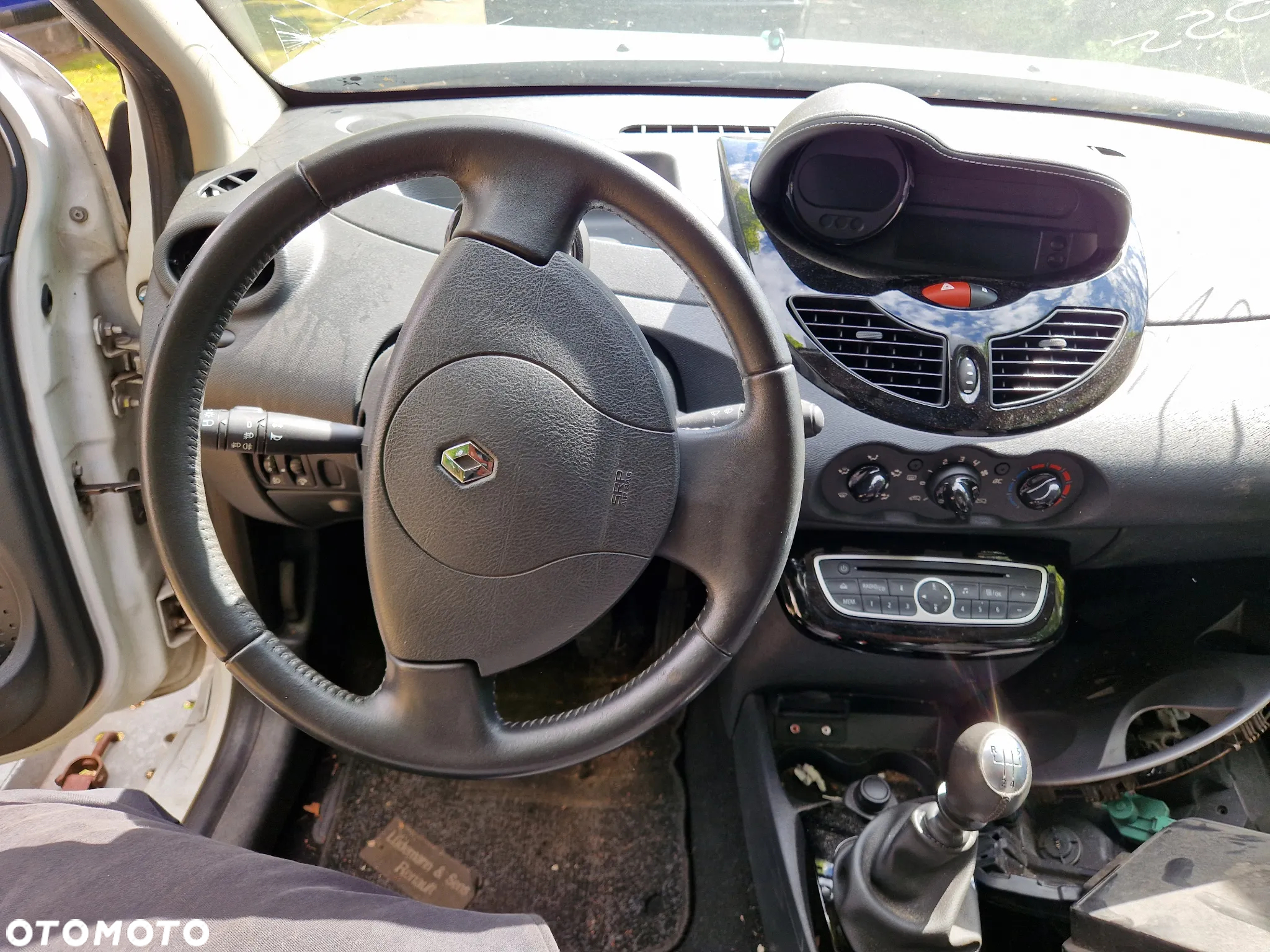 Renault Twingo 1.2 16V Eco Access - 6