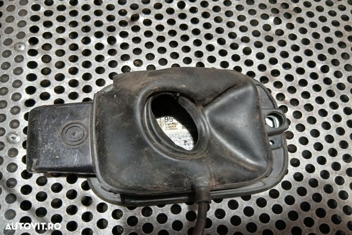 Usita rezervor 1K9809857 1K9809857 Volkswagen VW Golf 5 [2003 - 2009] - 2