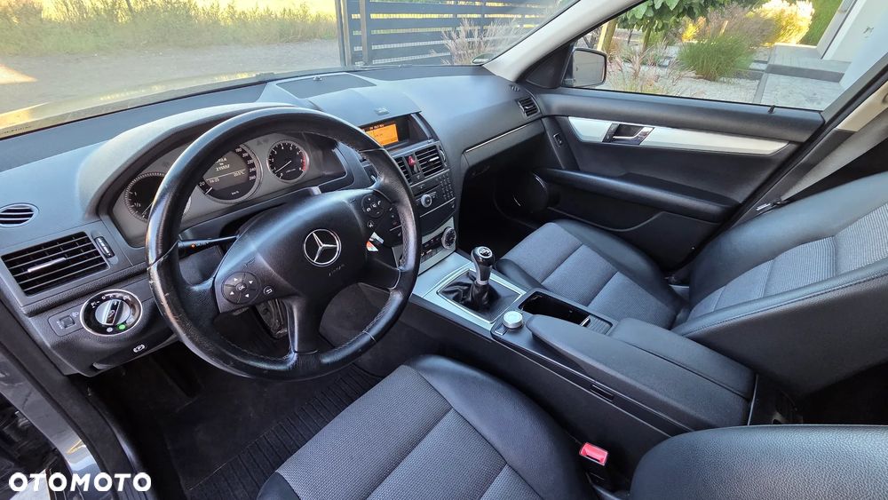 Mercedes-Benz Klasa C - 35