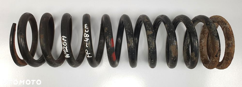 SPRĘŻYNA AMORTYZATORA PRAWY PRZÓD MERCEDES W126 - 1