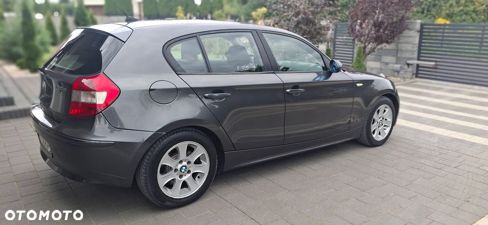 BMW Seria 1 120d - 5