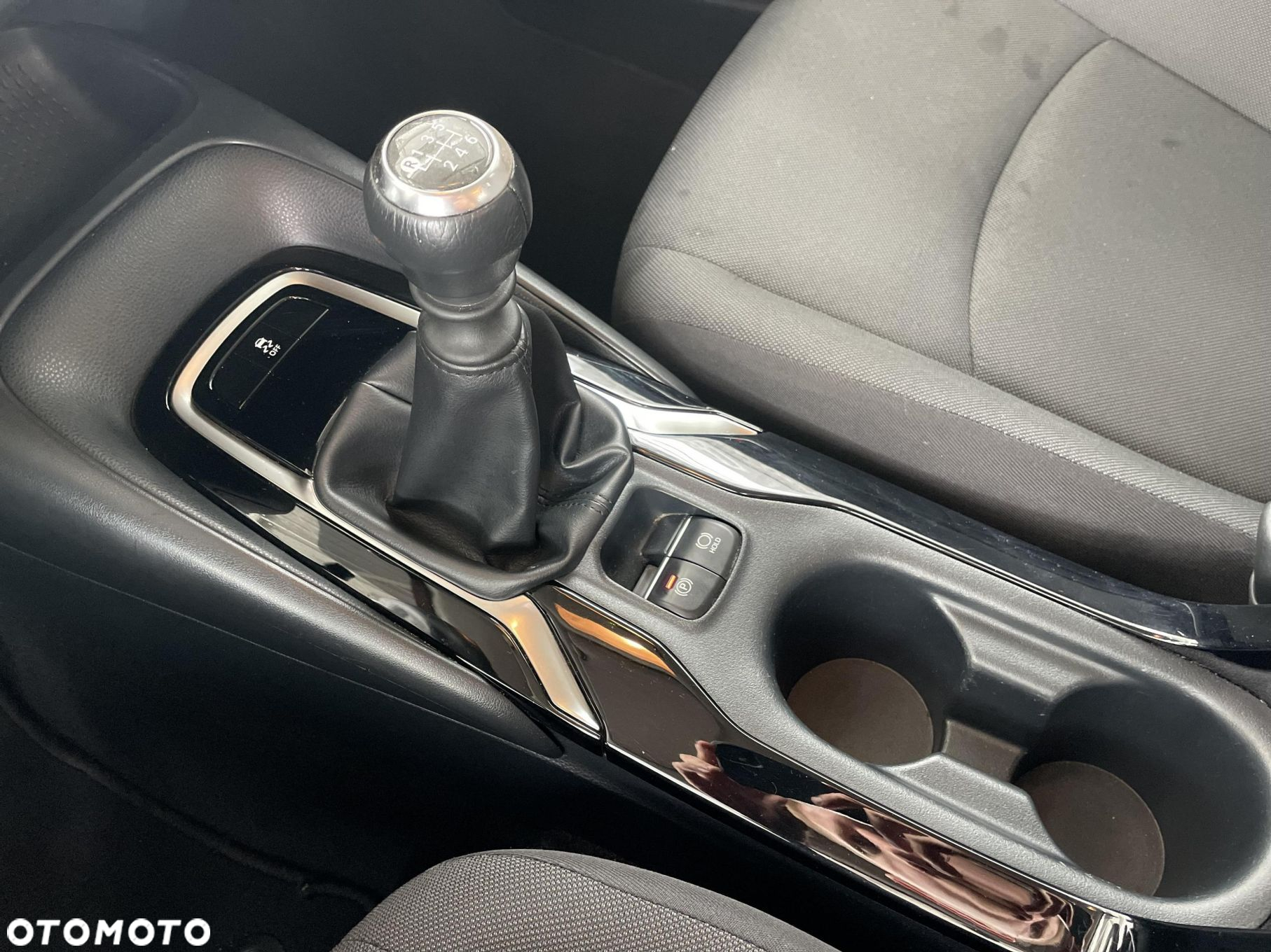 Toyota Corolla - 20