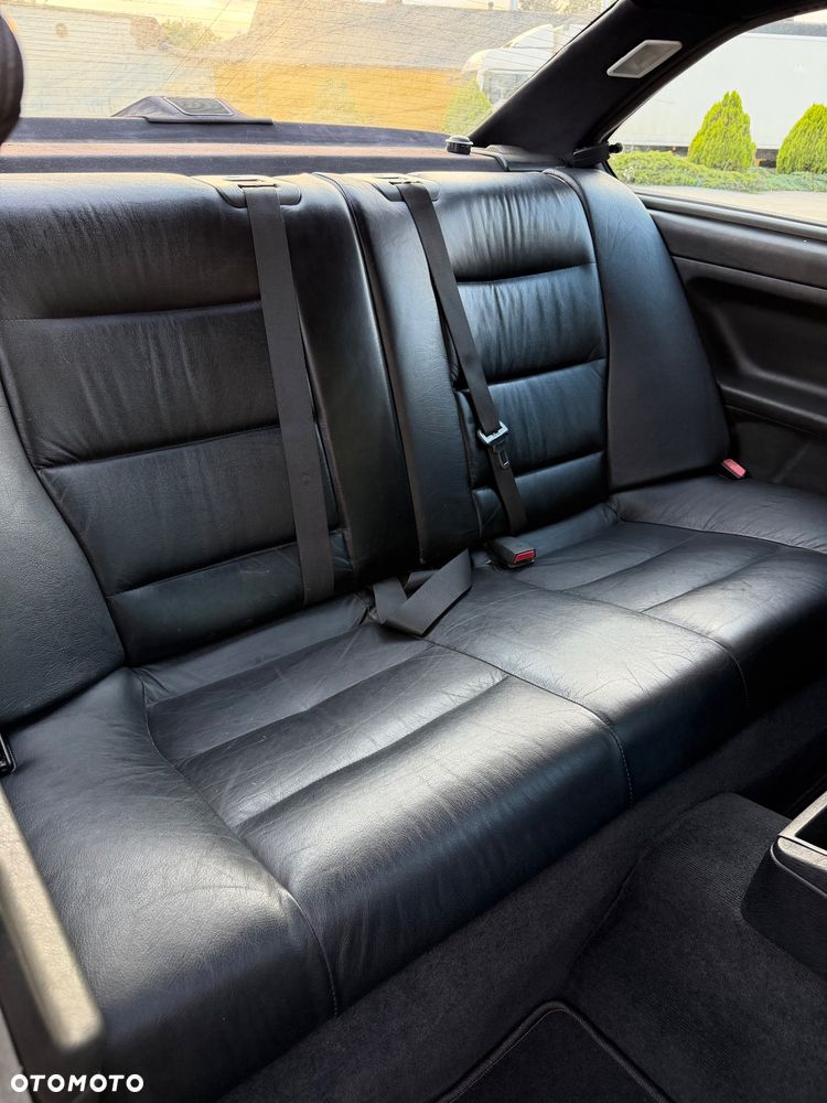 BMW Seria 3 316i - 26