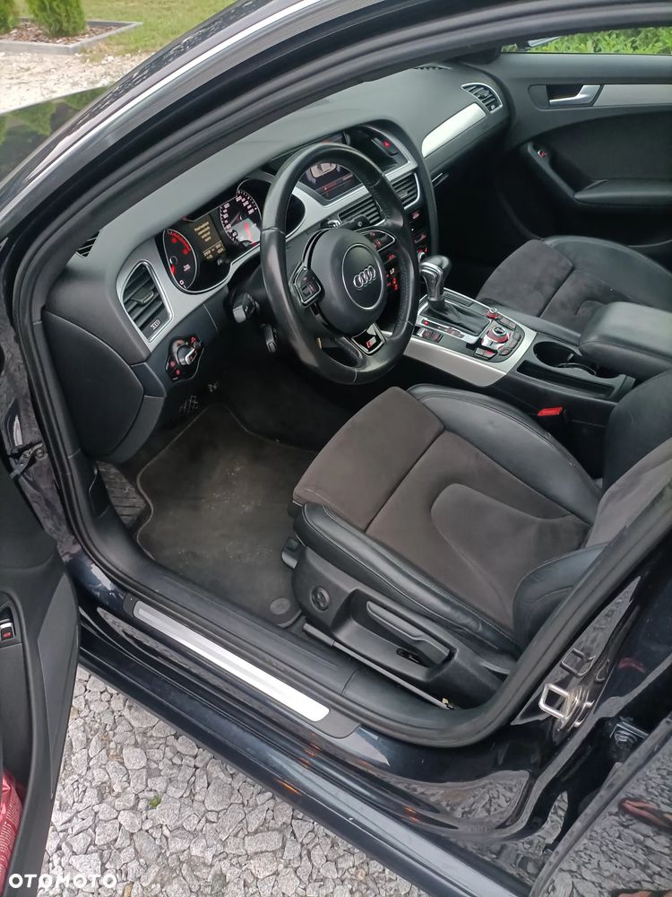 Audi A4 Limousine - 15