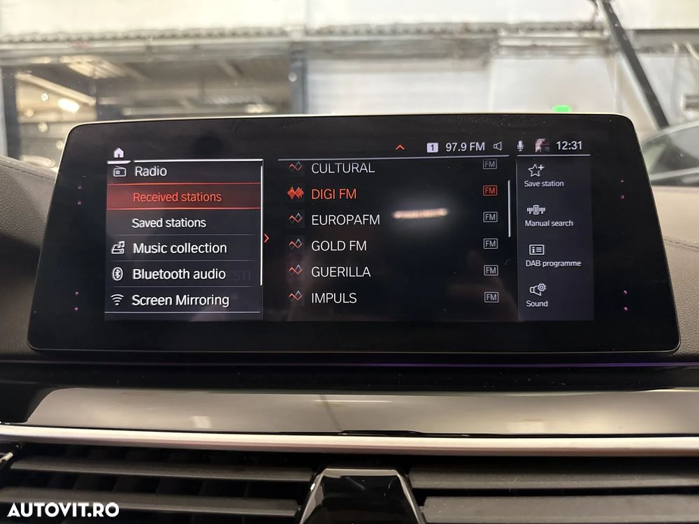 BMW Seria 5 530i Aut. Luxury Line - 21