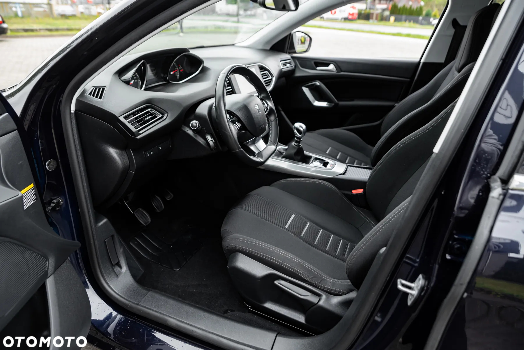 Peugeot 308 2.0 BlueHDi Allure S&S - 15