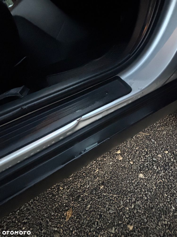 Kia Sportage 1.7 CRDI M 2WD - 12