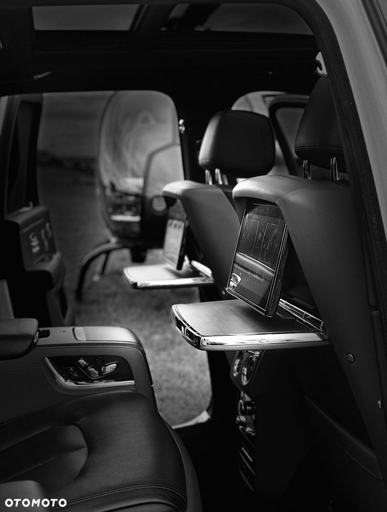 Rolls-Royce Cullinan - 37