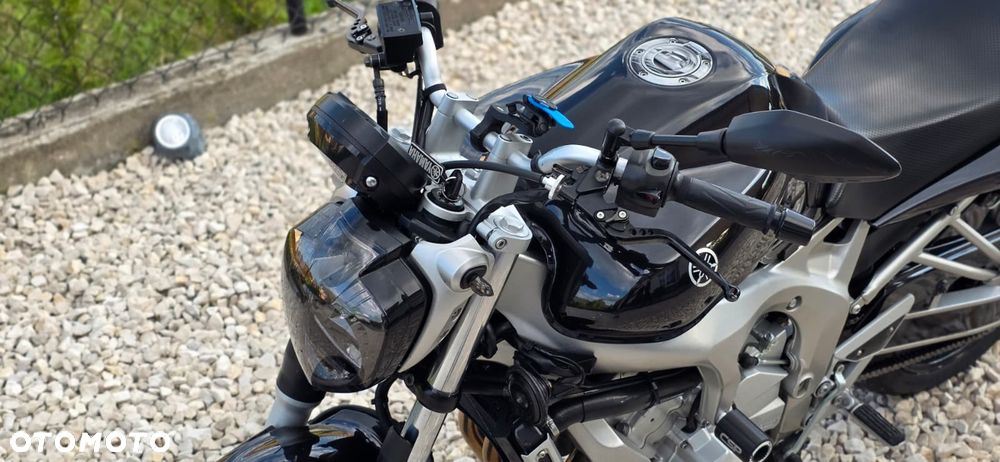 Yamaha FZ6 - 19