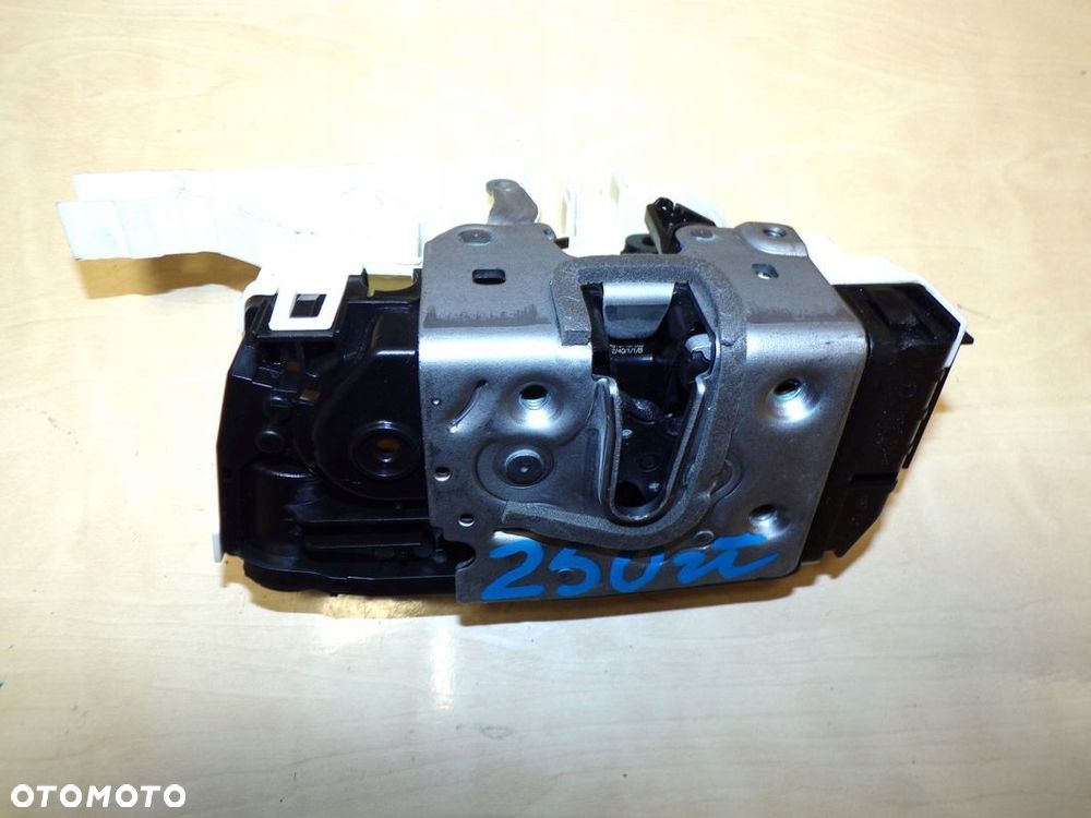 SPRINTER 907 910 17- ZAMEK DRZWI TYLNE PRAWE NOWY ORGINAŁ - 1