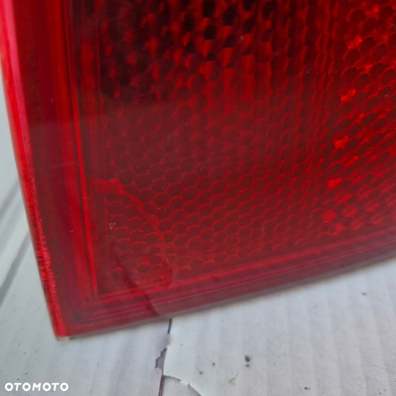 AUDI A4 B6 SEDAN LAMPA PRAWA TYLNA PRAWY TYŁ - 4