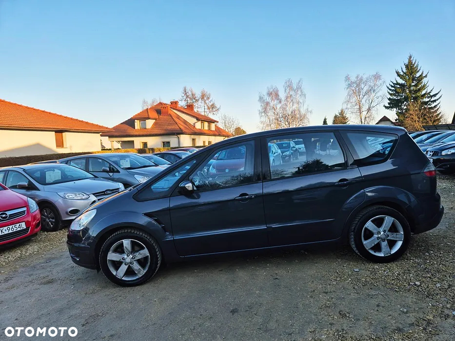 Ford S-Max 2.0 FF Titanium - 27