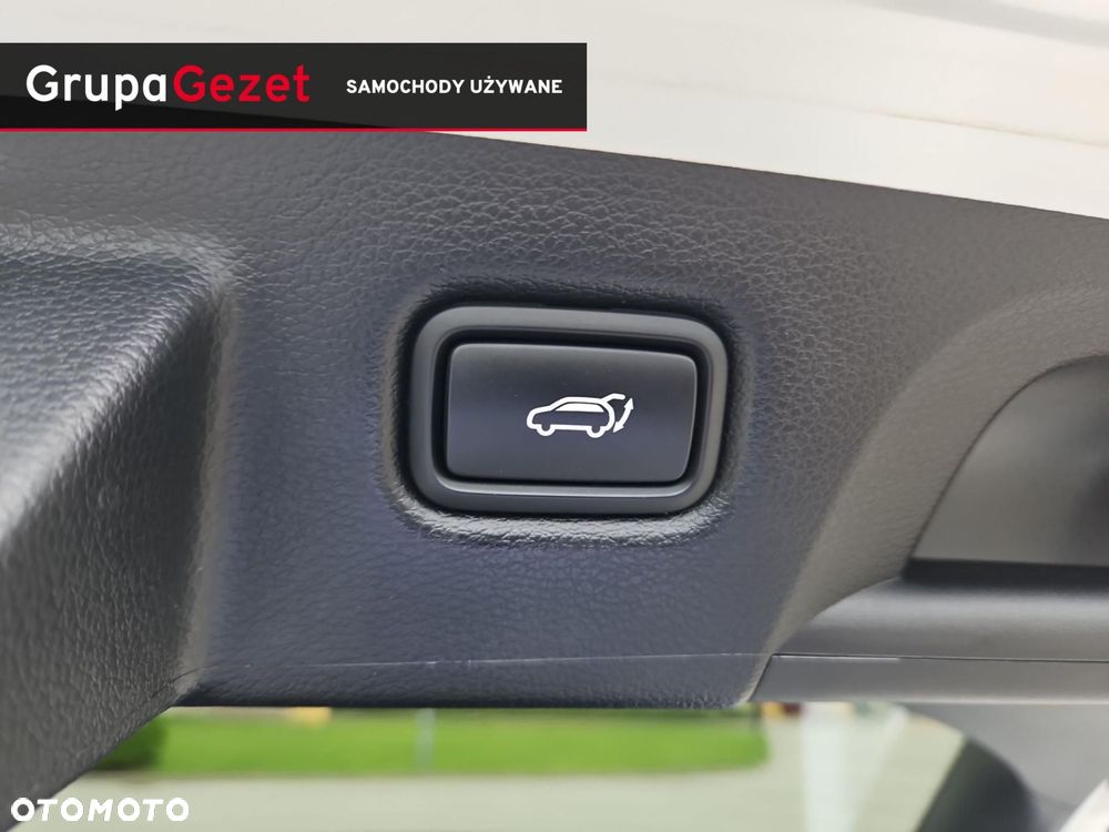 Kia ProCeed 1.6 T-GDI GT DCT - 19