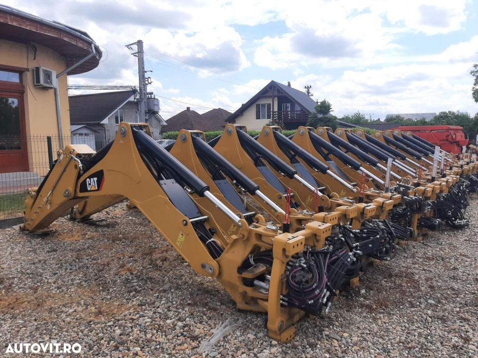 Cilindru rotire brat buldoexcavator CAT  model F , F2 - 5
