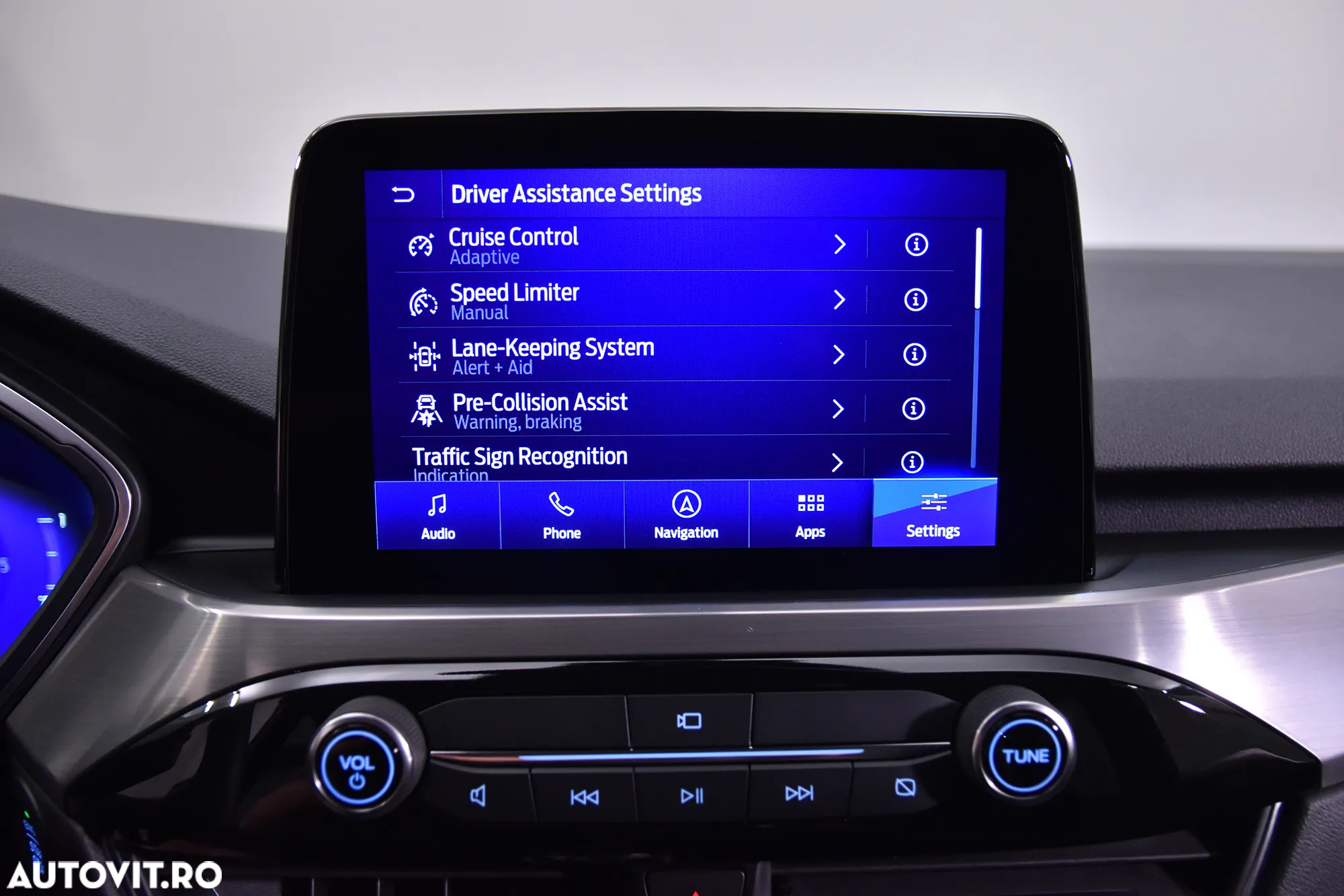 Ford Kuga - 20