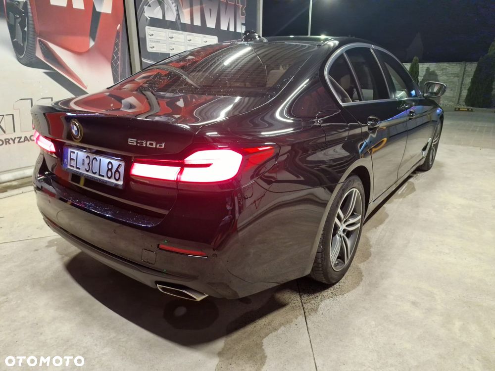 BMW Seria 5 518d mHEV Luxury Line - 24