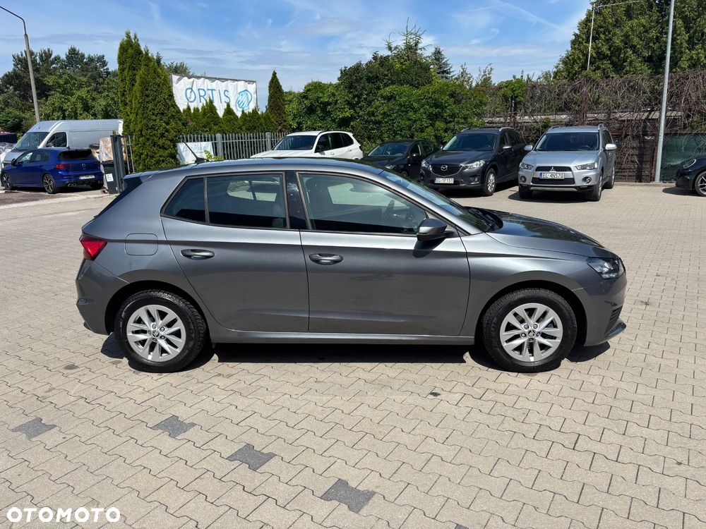 Skoda Fabia 1.0 TSI Ambition - 2