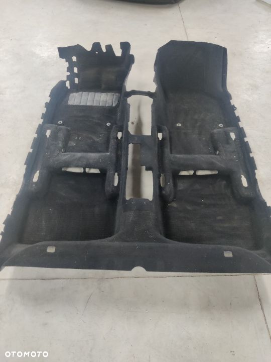 Wykładzina Skoda Octavia 3 III Dywan Podłoga 5E1863367 - 2