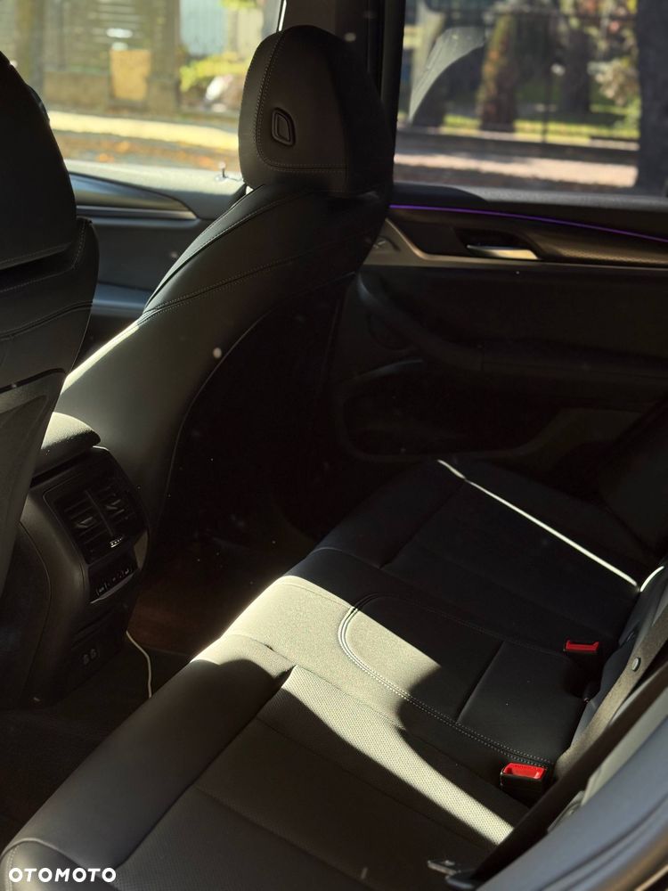BMW X3 - 18
