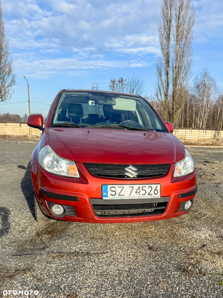 Suzuki SX4 1.6 GS / Premium - 16