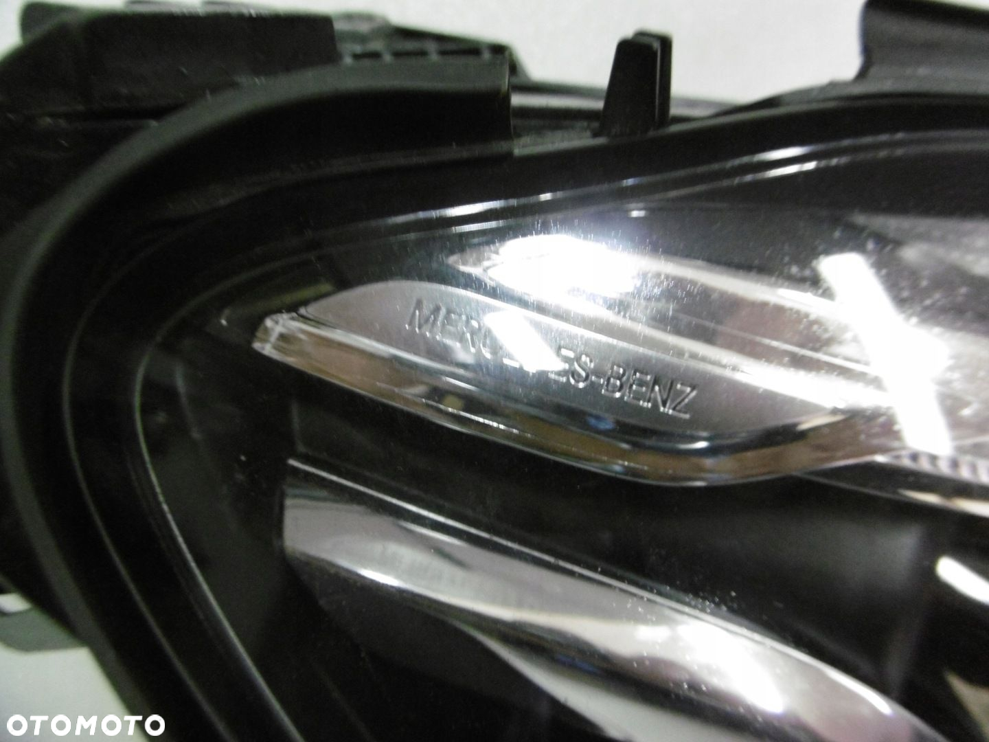 MERCEDES GLC W253 - lampa przednia prawa FULL LED - 3