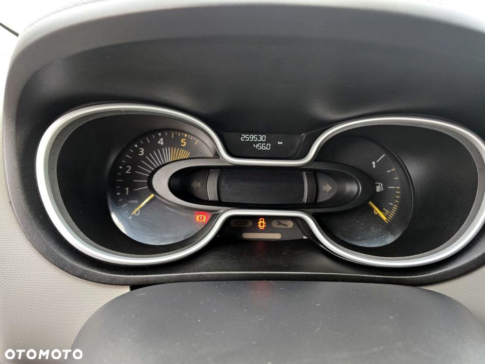 Renault Trafic - 20