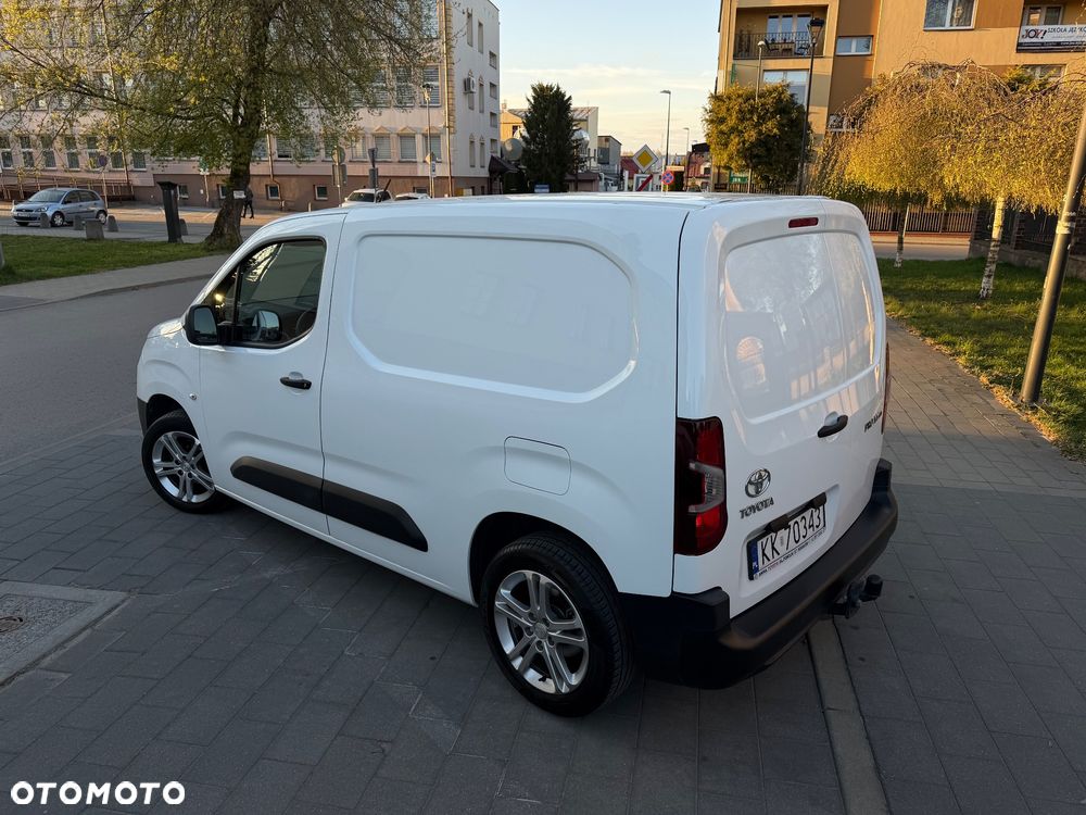 Toyota Proace City - 9