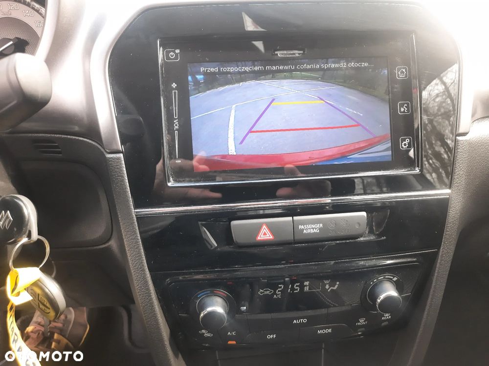 Suzuki Vitara 1.0 Boosterjet Premium 2WD - 14