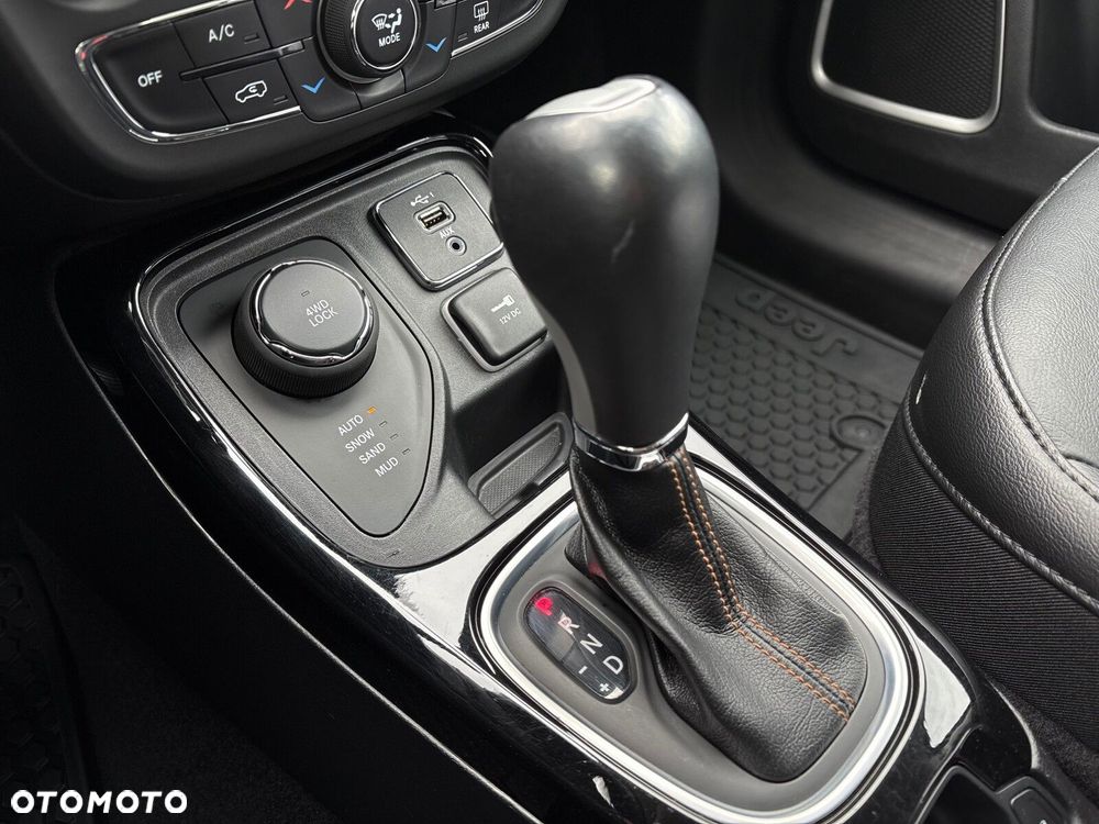 Jeep Compass 1.4 TMair Limited 4WD S&S - 18