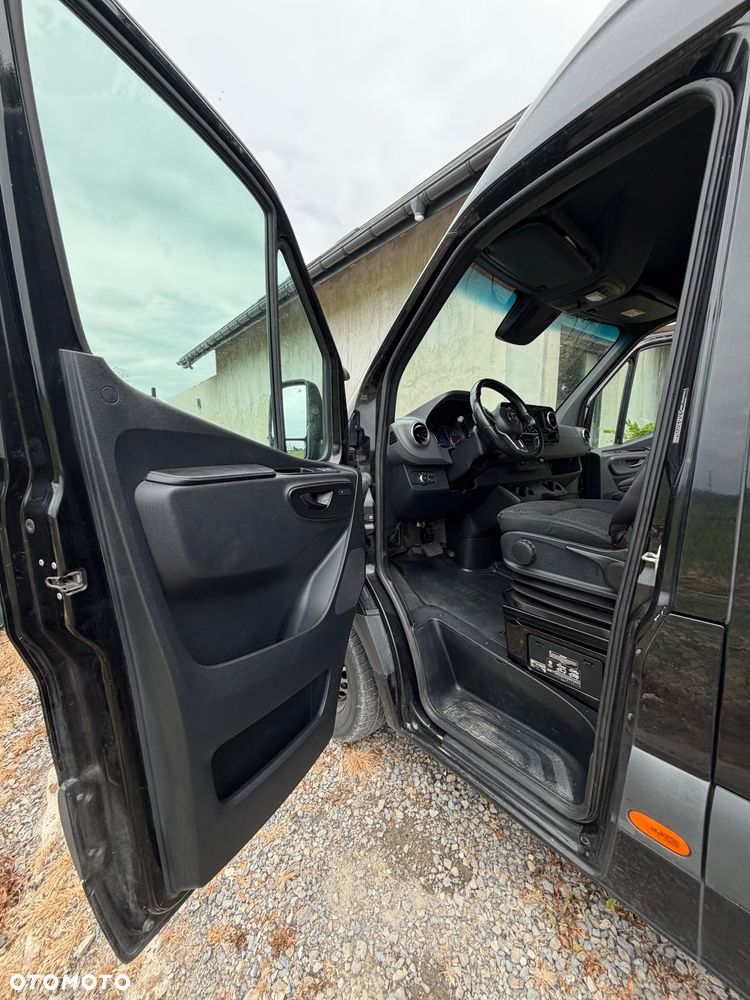 Mercedes-Benz SPRINTER - 17