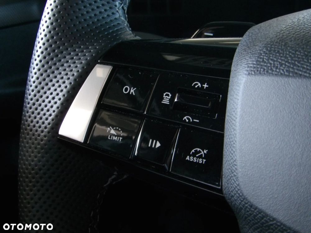 Opel Astra 1.2 T GS S&S - 23