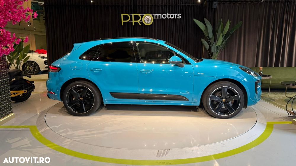 Porsche Macan - 4