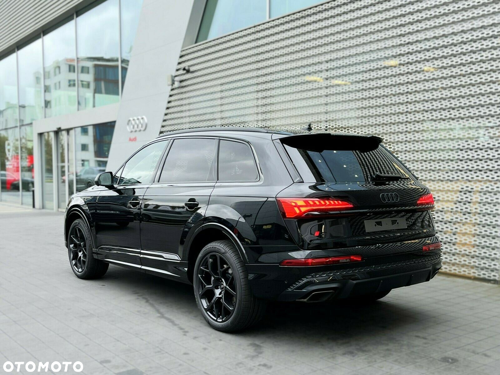 Audi Q7 - 10