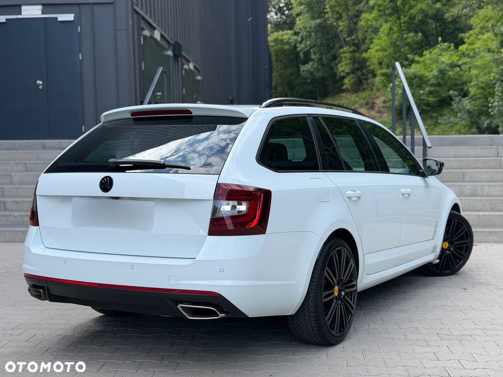 Skoda Octavia 2.0 TDI RS Challenge DSG - 10