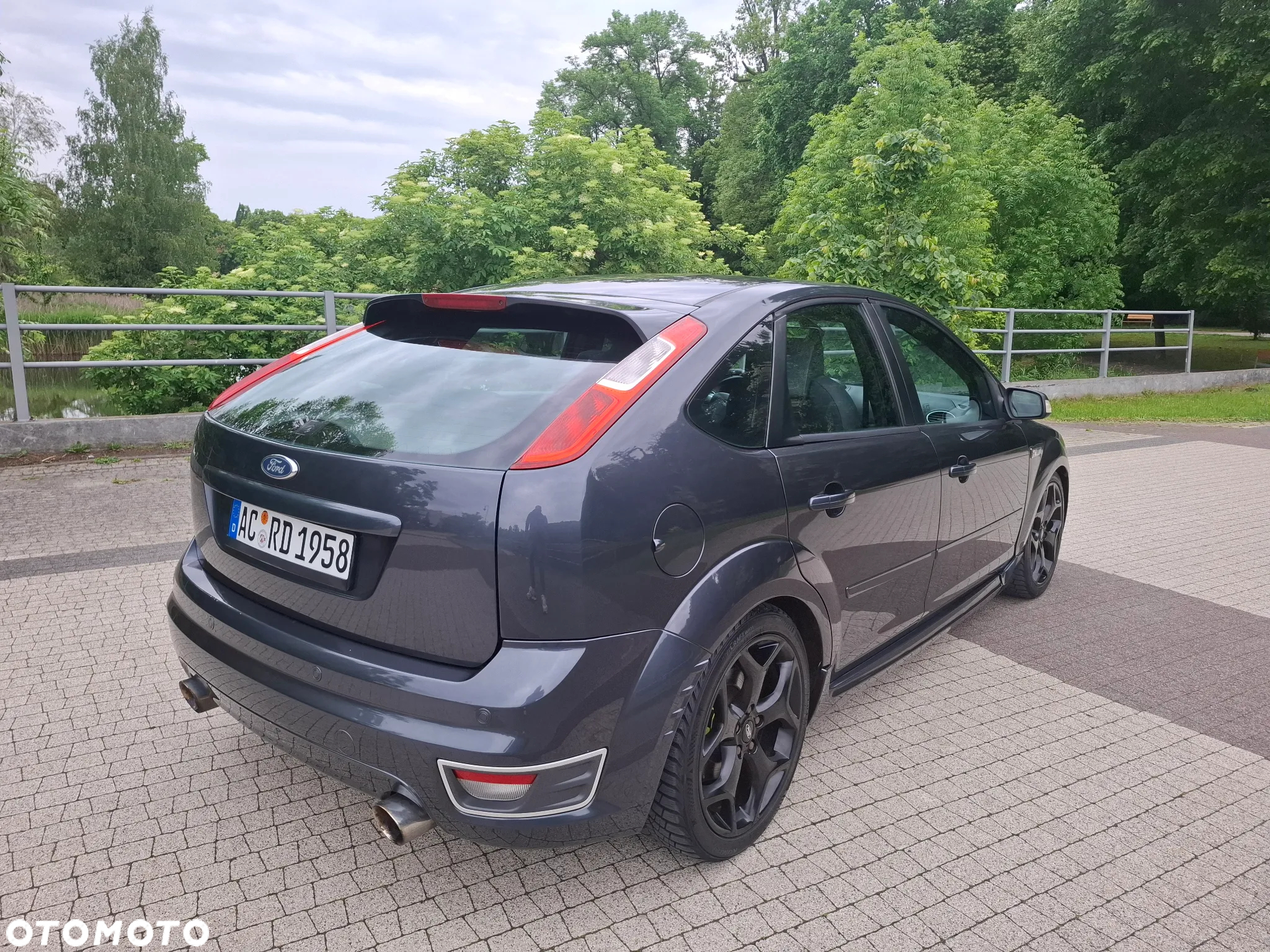 Ford Focus 2.5 ST - 6