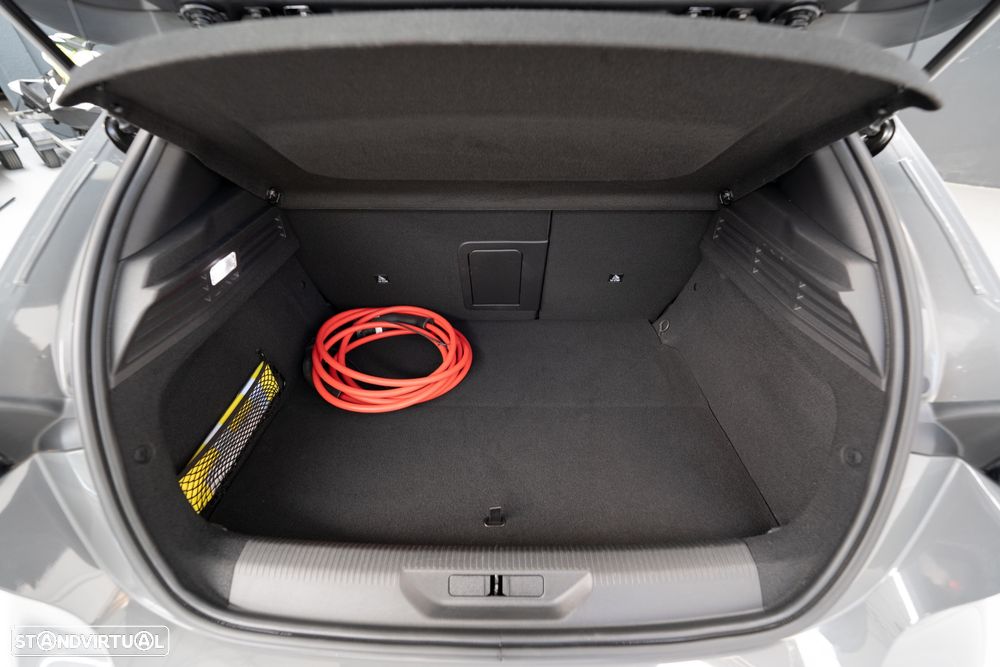 Peugeot 308 1.6 Hybrid Allure e-EAT8 - 30