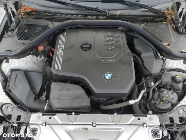 BMW Seria 3 318i Business Edition sport - 11