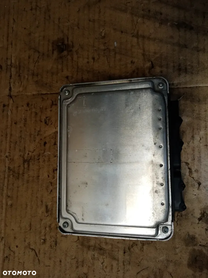 Komputer sterownik silnika VW Golf IV 4 1.4 16V 036998032 0261208247 - 3