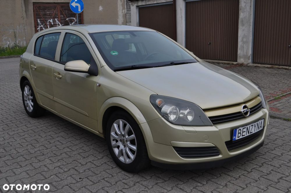 Opel Astra 1.6 Edition Plus - 2