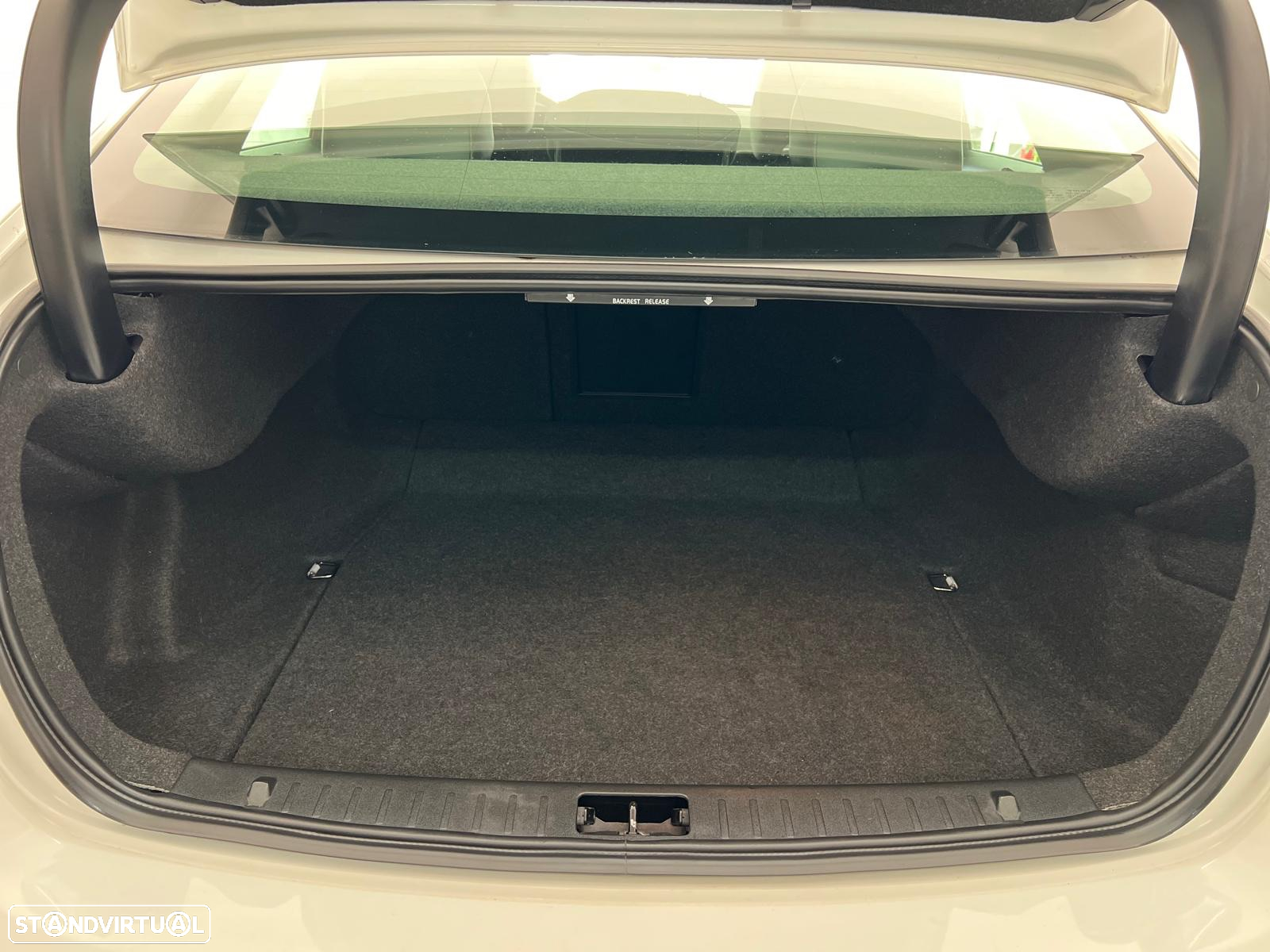 Volvo S60 1.6 D2 Drive Summum Powershift Start/Stop - 24