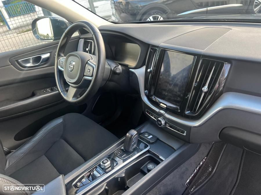 Volvo XC 60 2.0 T8 PHEV Inscription AWD - 7