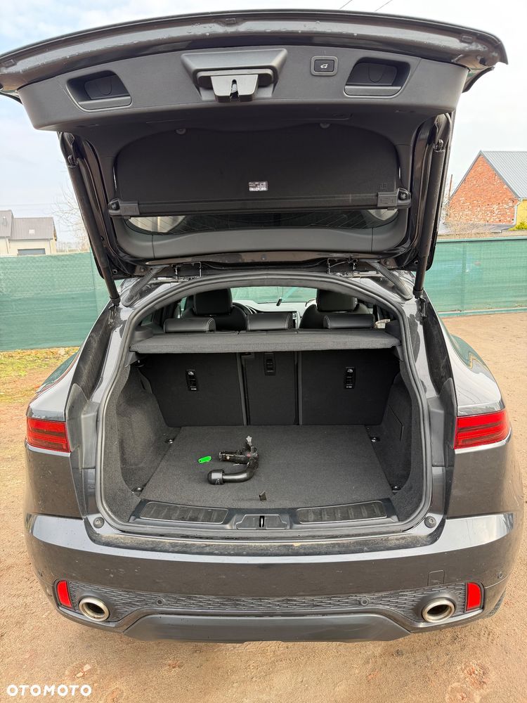 Jaguar E-Pace P300 AWD R-Dynamic HSE - 15