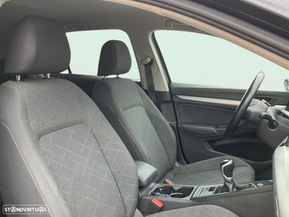 VW Golf 1.0 TSI Life - 14